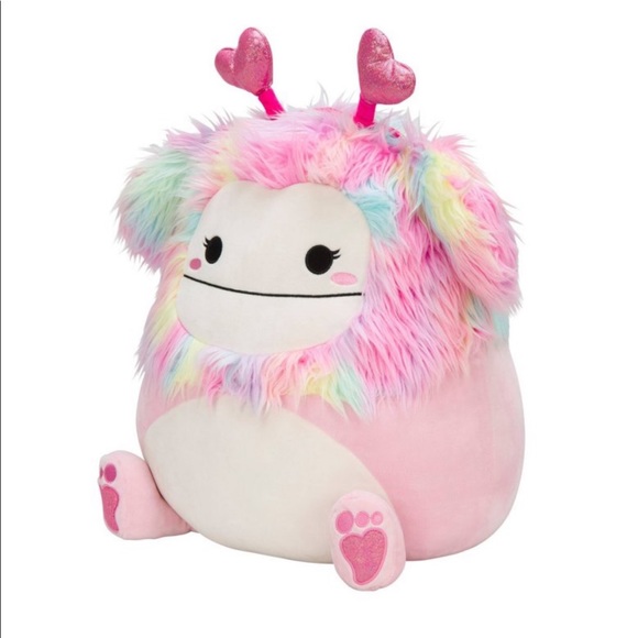 NWT 16” Dobrilla the Bigfoot 💘 Valentine Squishmallow - Picture 3 of 4